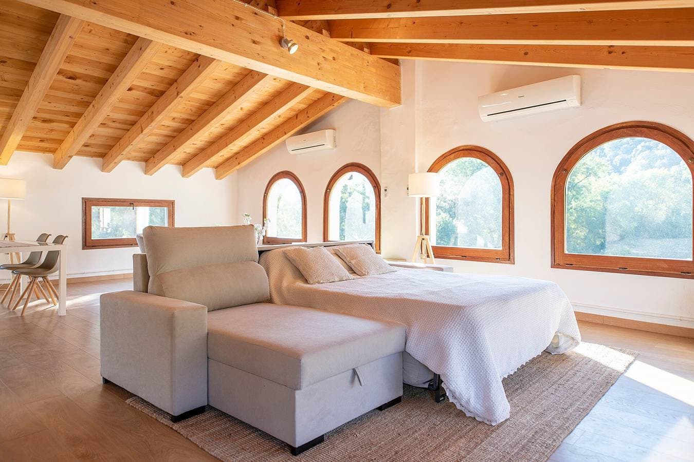 Foto 5 von 29: Ferienhaus 'L'Altell' mit Bergblick, WLAN und Klimaanlage