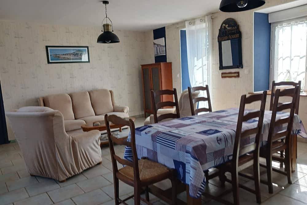 Foto 7 von 12: Seaside gite for 6 people, pets welcome.