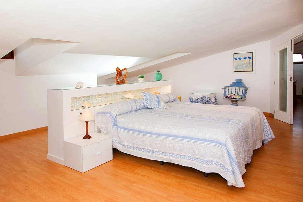Foto 6 von 30: Familienvilla mit privatem Pool, Jacuzzi, großem Garten und Freizeitbereich