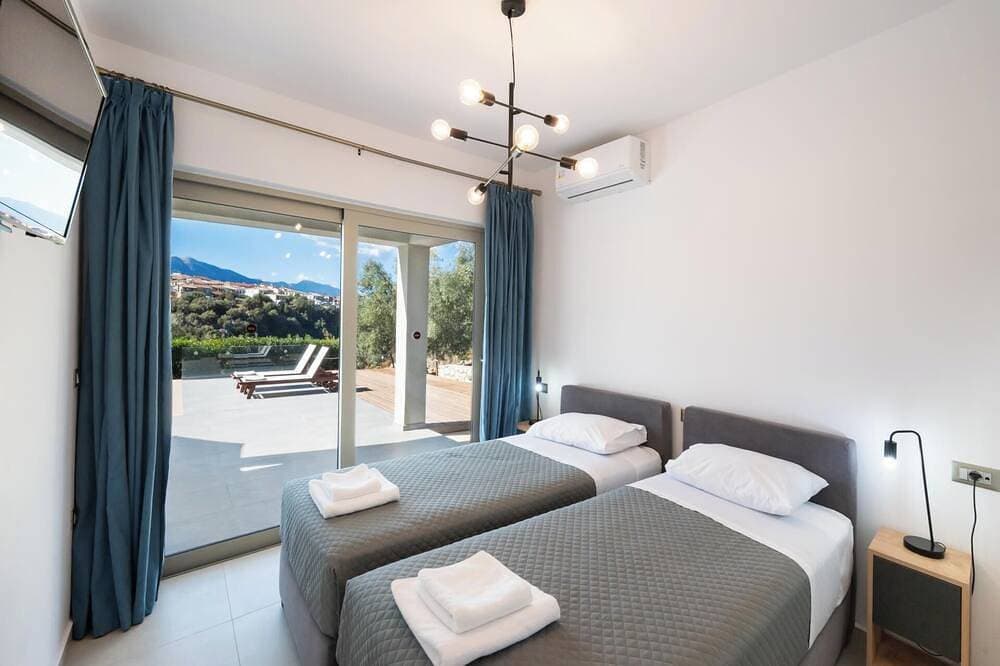 Foto 4 von 30: Tina - Drei Schlafzimmer Villa, Schläft 6