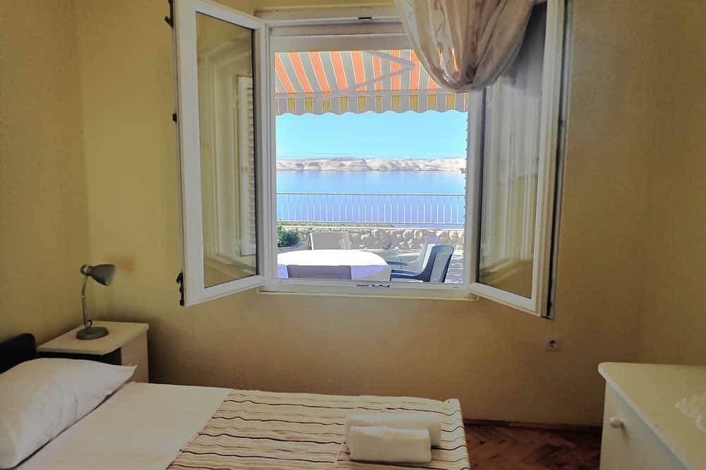 Apartment Jela-direkt am Strand 1