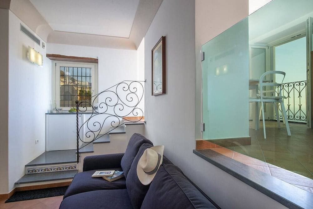 Foto 11 von 17: Casa Cimino A - Schöne Wohnung mit herrlichem Blick auf Capri und Positano