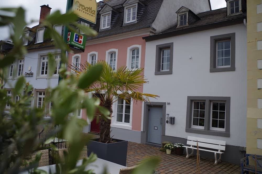 Wohnen am Trierer Moselufer 1