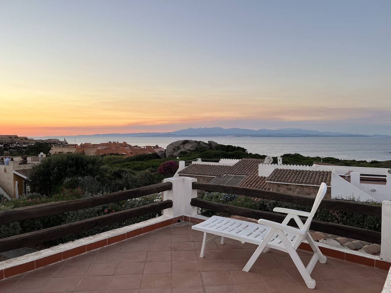 Foto 3 von 22: Villa für 4 Personen mit Balkon