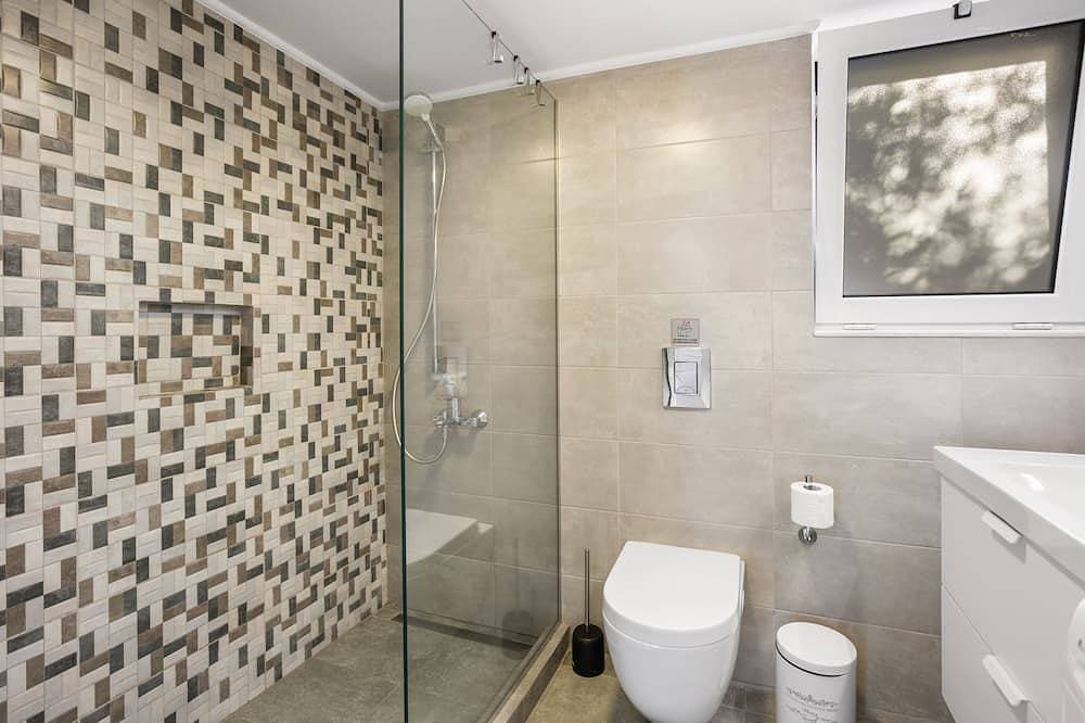 Foto 10 von 30: Stellaris Luxury Peaceful Apt 5 Minuten zu Fuß zum Strand von Kalamaki und 5 km nach Chania