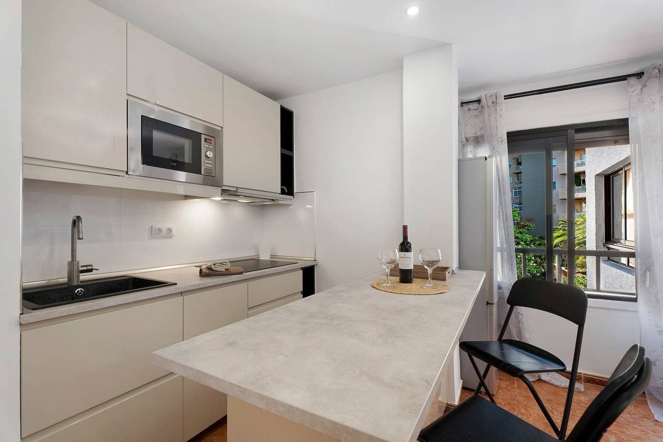 Foto 6 von 24: Ferienwohnung 'Tamaragua' mit Balkon und WLAN