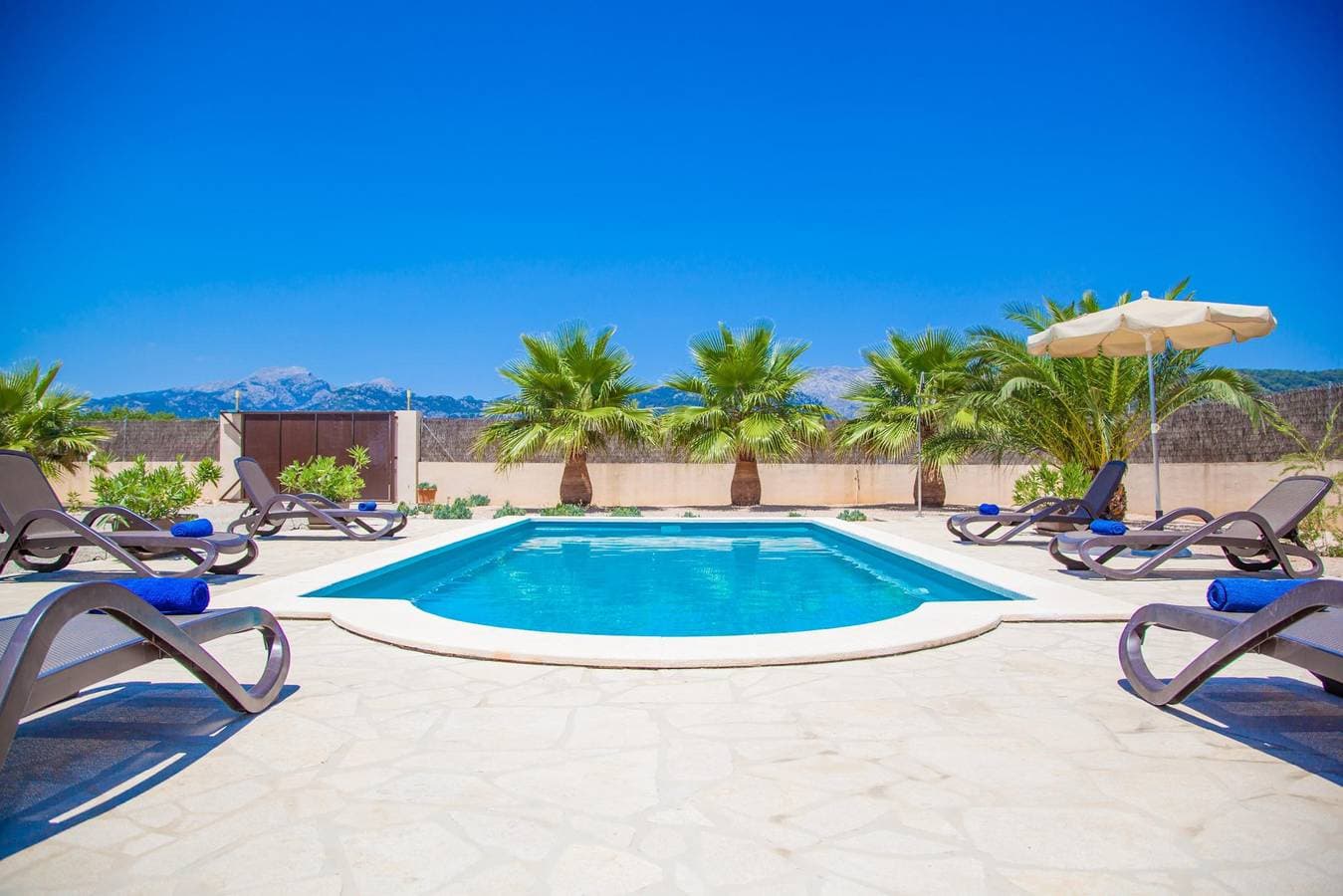 Foto 6 von 30: Can Melis - Wundervolles Landhaus mit privaten Pool in ruhiger Umgebung. WiFi gratis