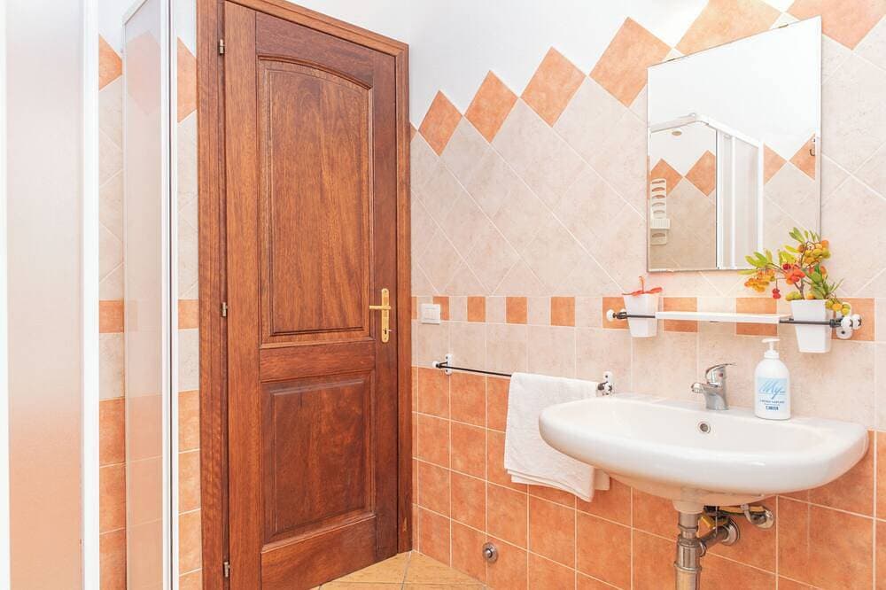 Foto 5 von 19: \"Villetta Olivastro\" with a large garden and in a quiet location