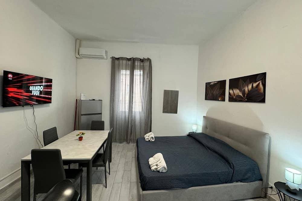 Foto 4 von 14: Civic 10 II Spacious studio apartment with terrace above at Sassari Center