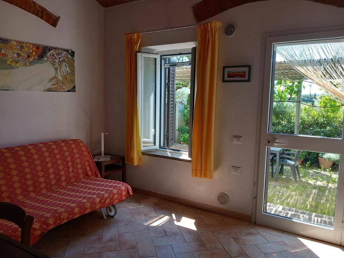 Foto 2 von 30: One-Bedroom Apartment