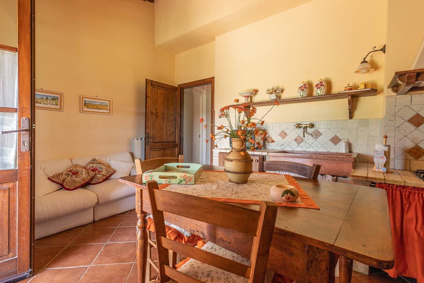Foto 10 von 22: Ferienwohnung Melograno mit Terrasse, Gemeinschaftspool und WLAN