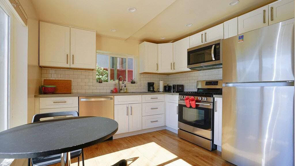 Foto 10 von 20: ★ Neu und modern | Gehe überall hin Parken | Ace Ort ★ 2Bd