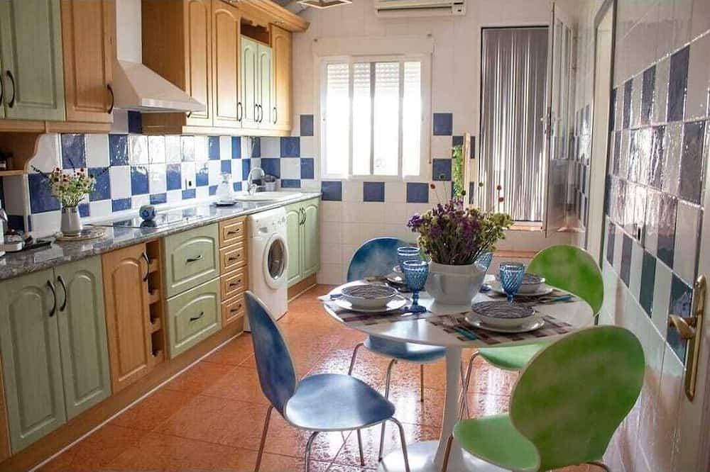 Foto 11 von 13: Fantástica Vivienda Turística Totalmente Renovada y Rodeada de Viñas Manchegas