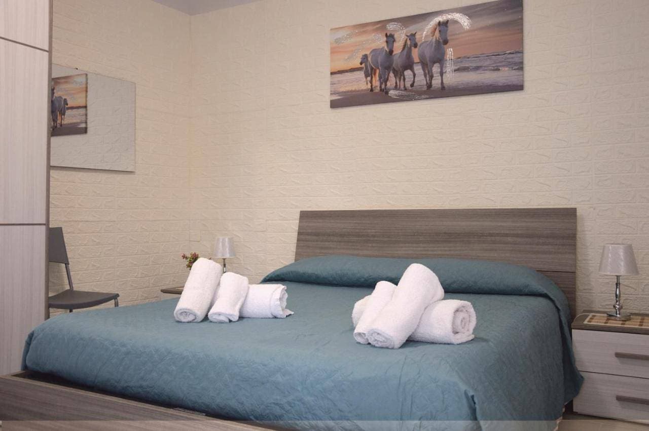 Foto 4 von 10: Double Room with Private Bathroom