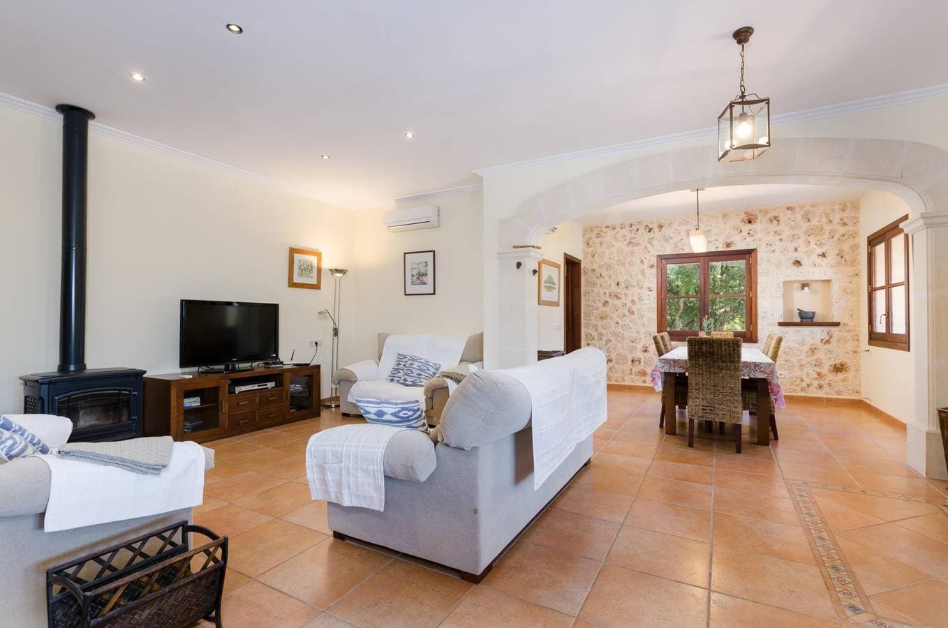 Foto 11 von 45: Es Vedat  6- Ferienhaus mit privaten Pool in Lloret De Vistalegre. WiFi gratis