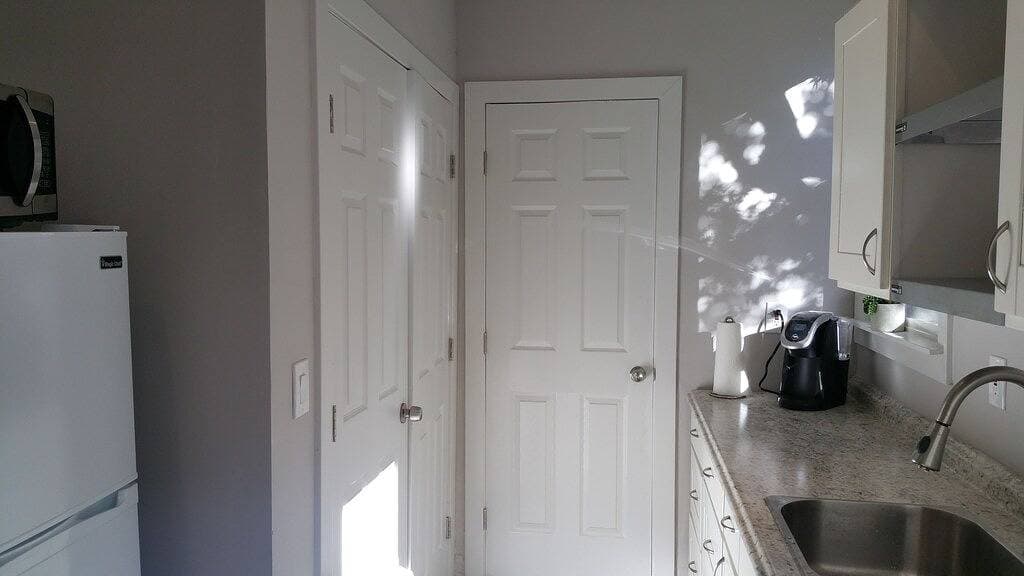 Foto 4 von 10: Remodeled Guesthouse im trendigen Viertel Berkeley / Oakland Rockridge