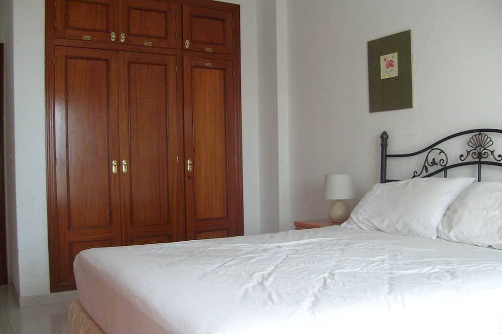 Foto 2 von 13: Ferienwohnung im schönen Süden Spaniens. 100 m vom Mittelmeer. Fantastische Aussichten.
