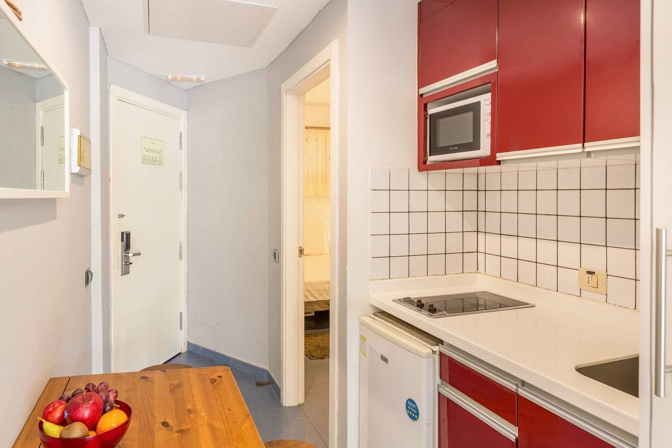 Foto 13 von 21: Ferienwohnung 'Riviera Peace' in Strandnähe mit Gemeinschaftspool und WLAN