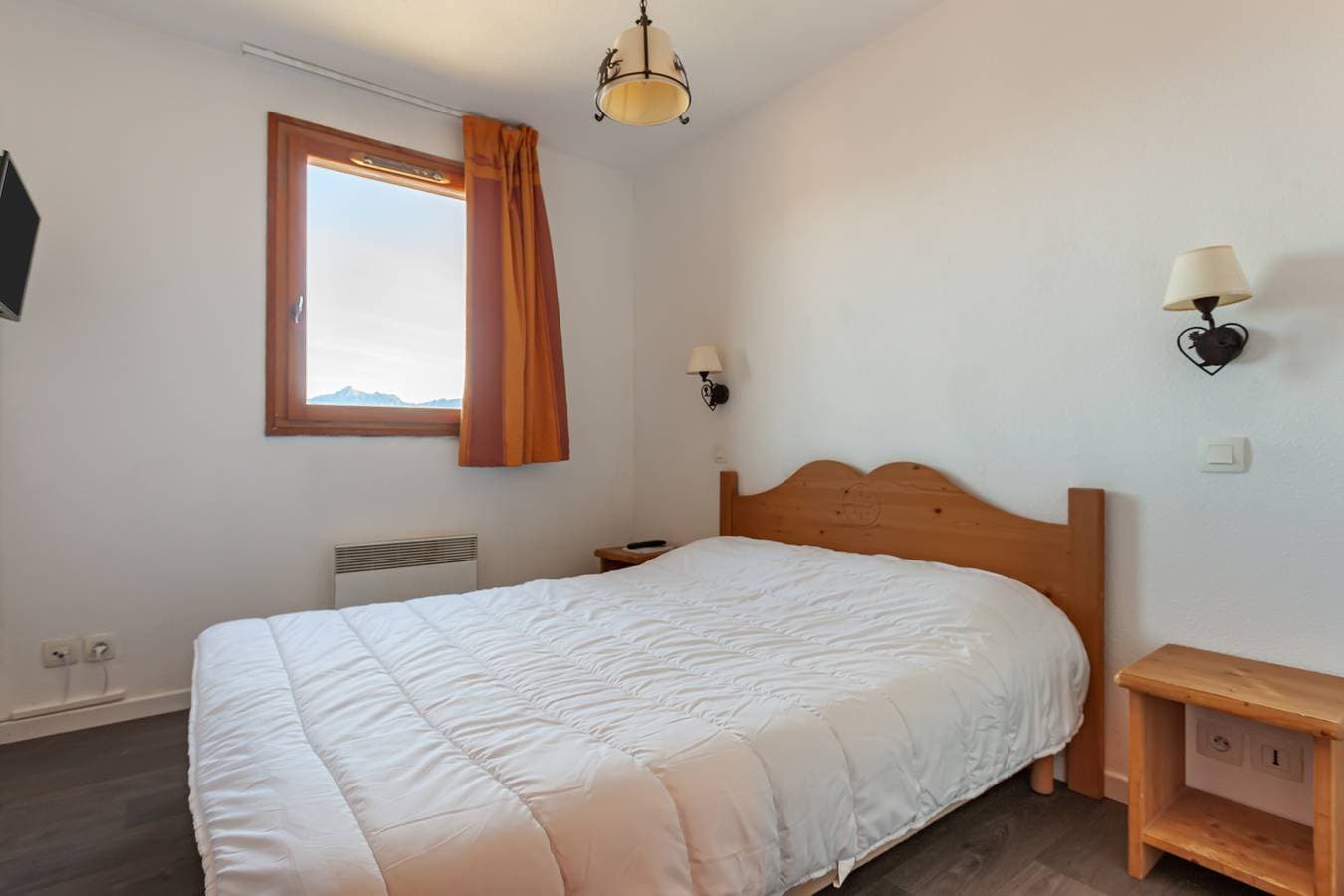 Foto 4 von 16: Ferienwohnung für 4 Personen mit Pool