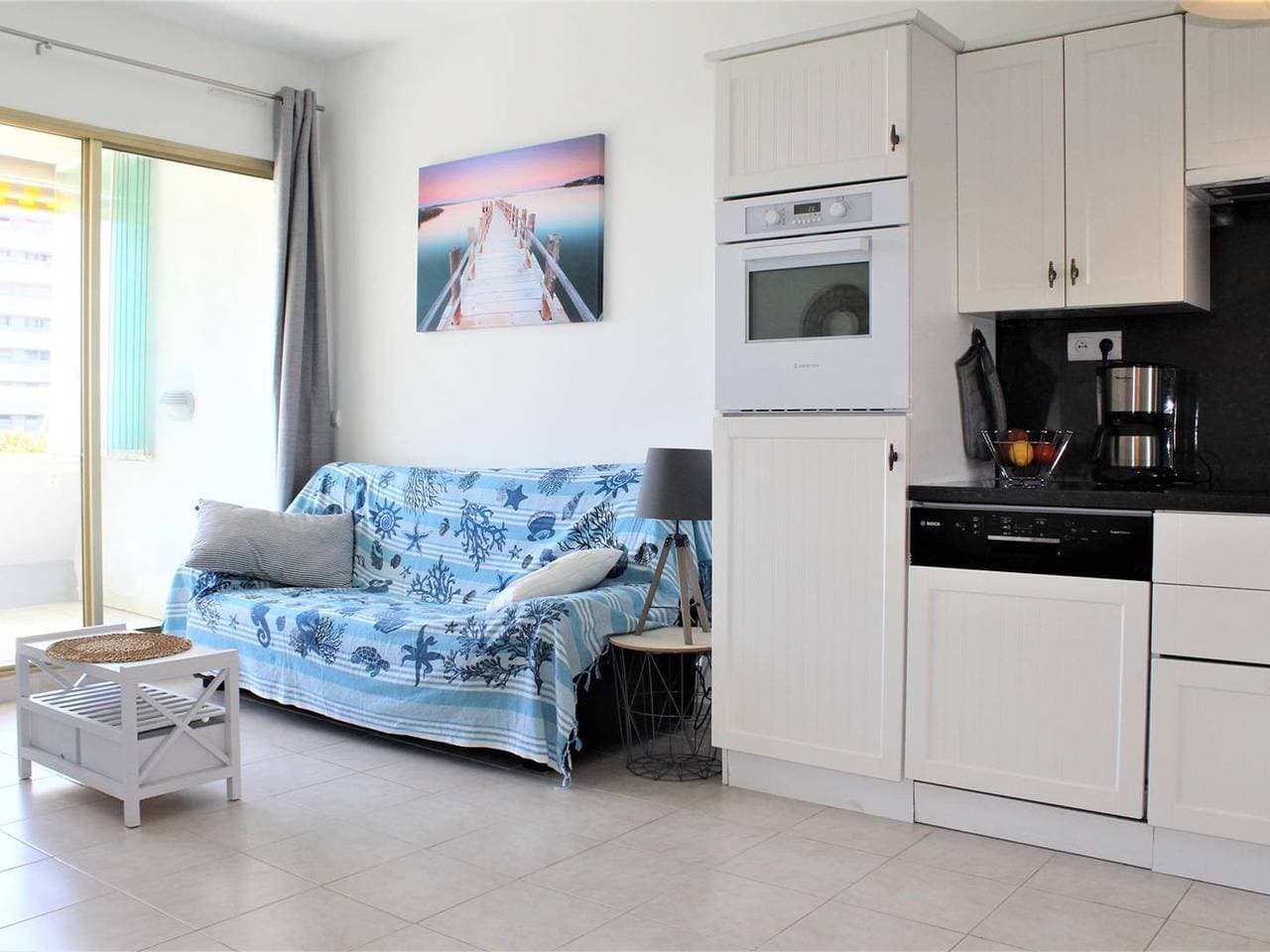 Foto 6 von 16: Schöne 3-Zimmer-Wohnung mit Terrasse und Parkplatz in Villeneuve-Loubet Plage