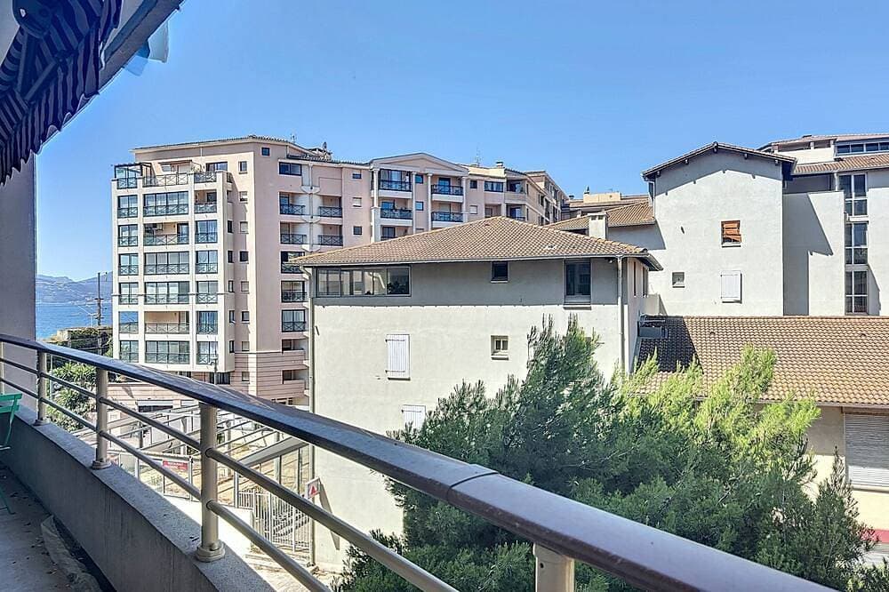 Foto 11 von 11: Studio with parking in secure residence 50m from the sea and beaches