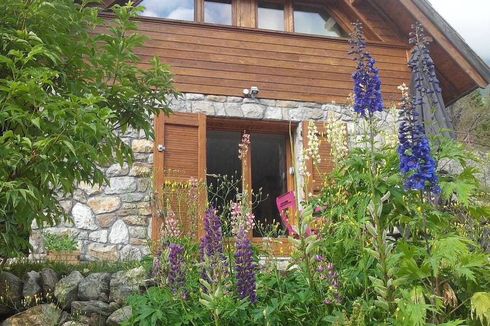 Foto 9 von 20: Berghütte oberhalb des Sees Boréon