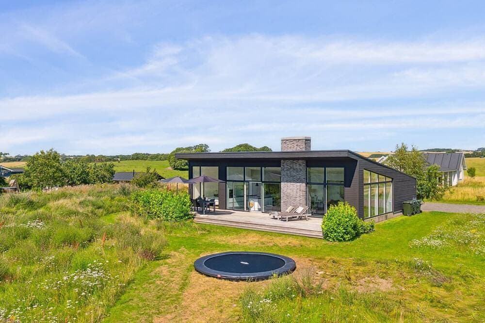 \"Bæver\" - 200m from the sea 1