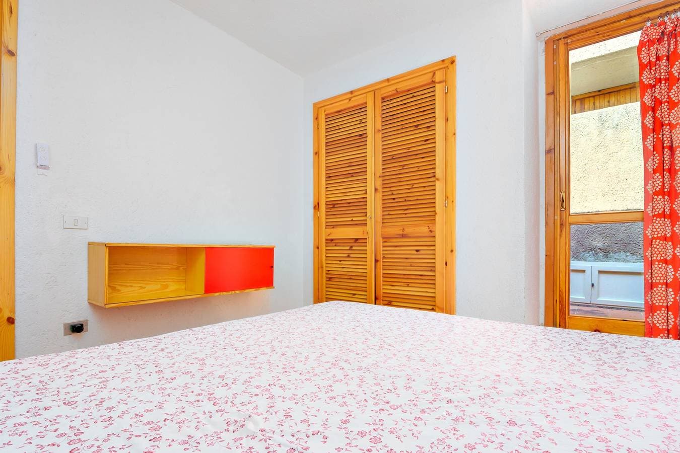 Foto 11 von 16: Ferienhaus 'Libeccio 2417' mit Gemeinschaftspool, privater Terrasse und Balkon