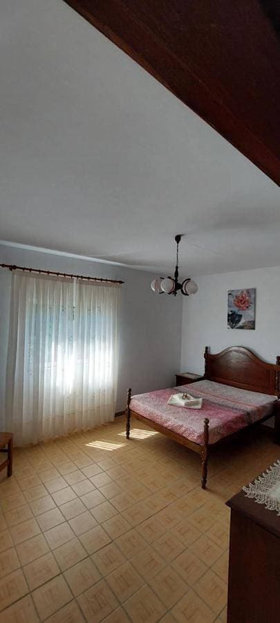 Foto 2 von 33: Three-Bedroom House
