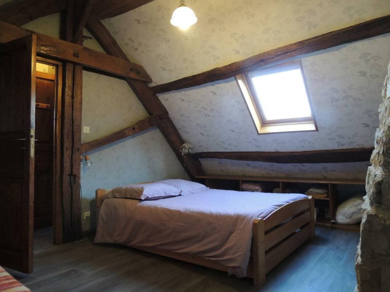 Foto 8 von 19: Restauriertes altes Haus mit Holzofen und Haustiere erlaubt