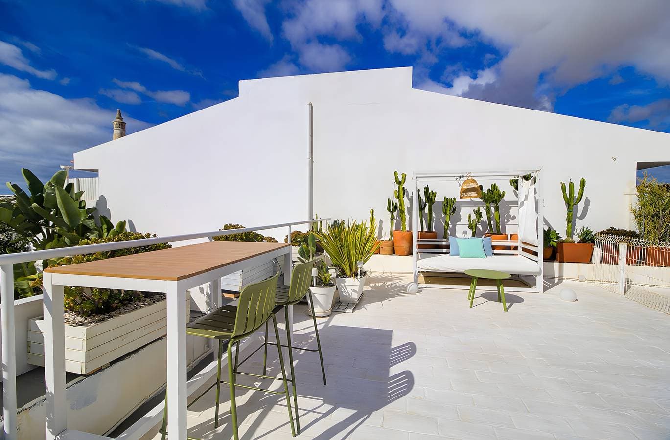 Foto 2 von 31: Villa Rafa mit privatem Pool, Garten, WLAN und Klimaanlage