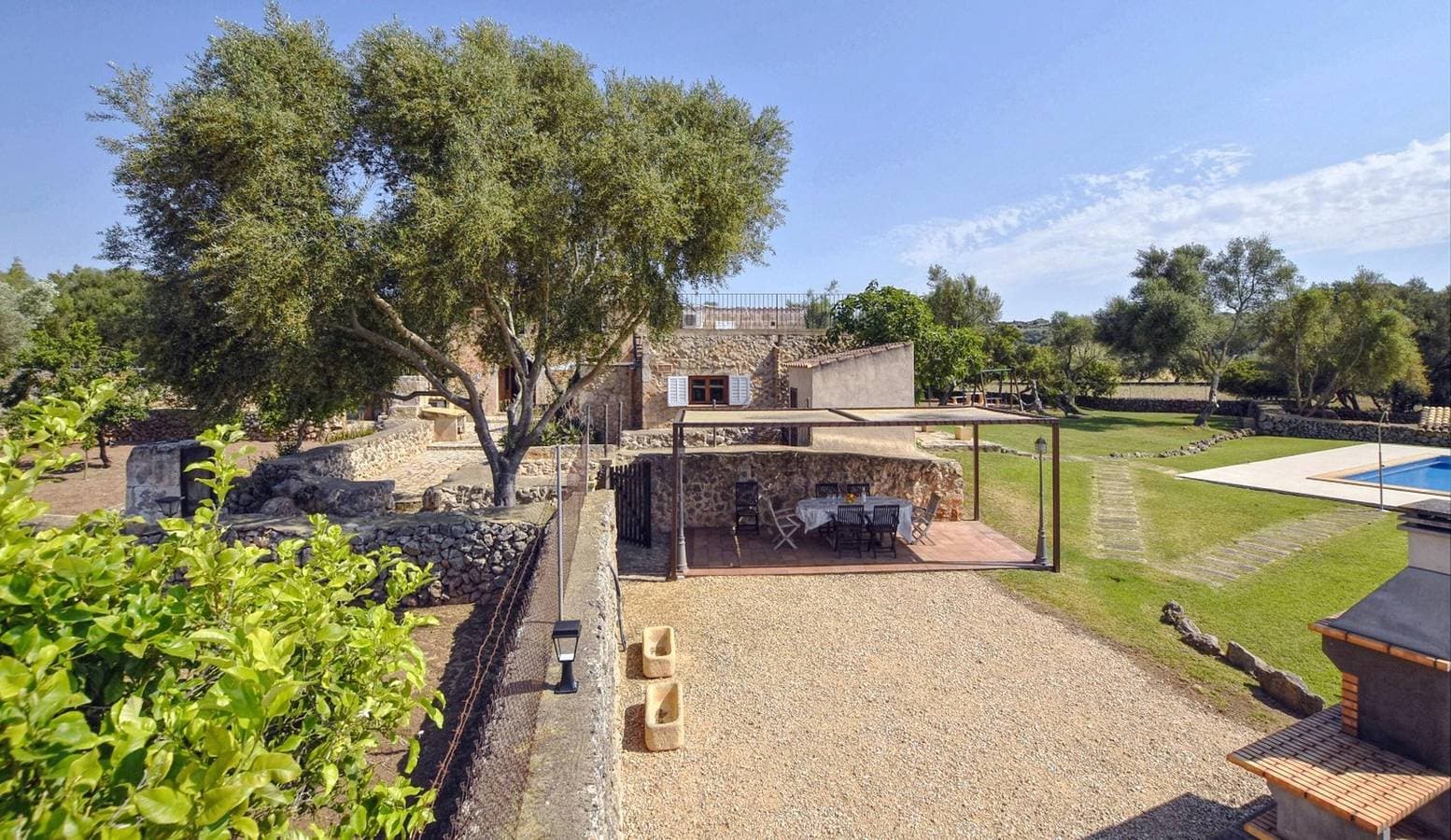 Foto 11 von 29: Ferienhaus 'Can Mascaro' mit Bergblick, WLAN und Klimaanlage