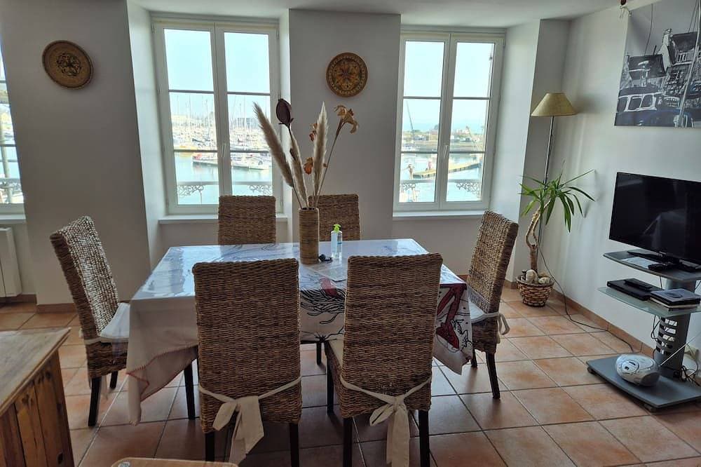 Foto 6 von 14: Apartment blue bay classified 3 stars clevacances on the port in center