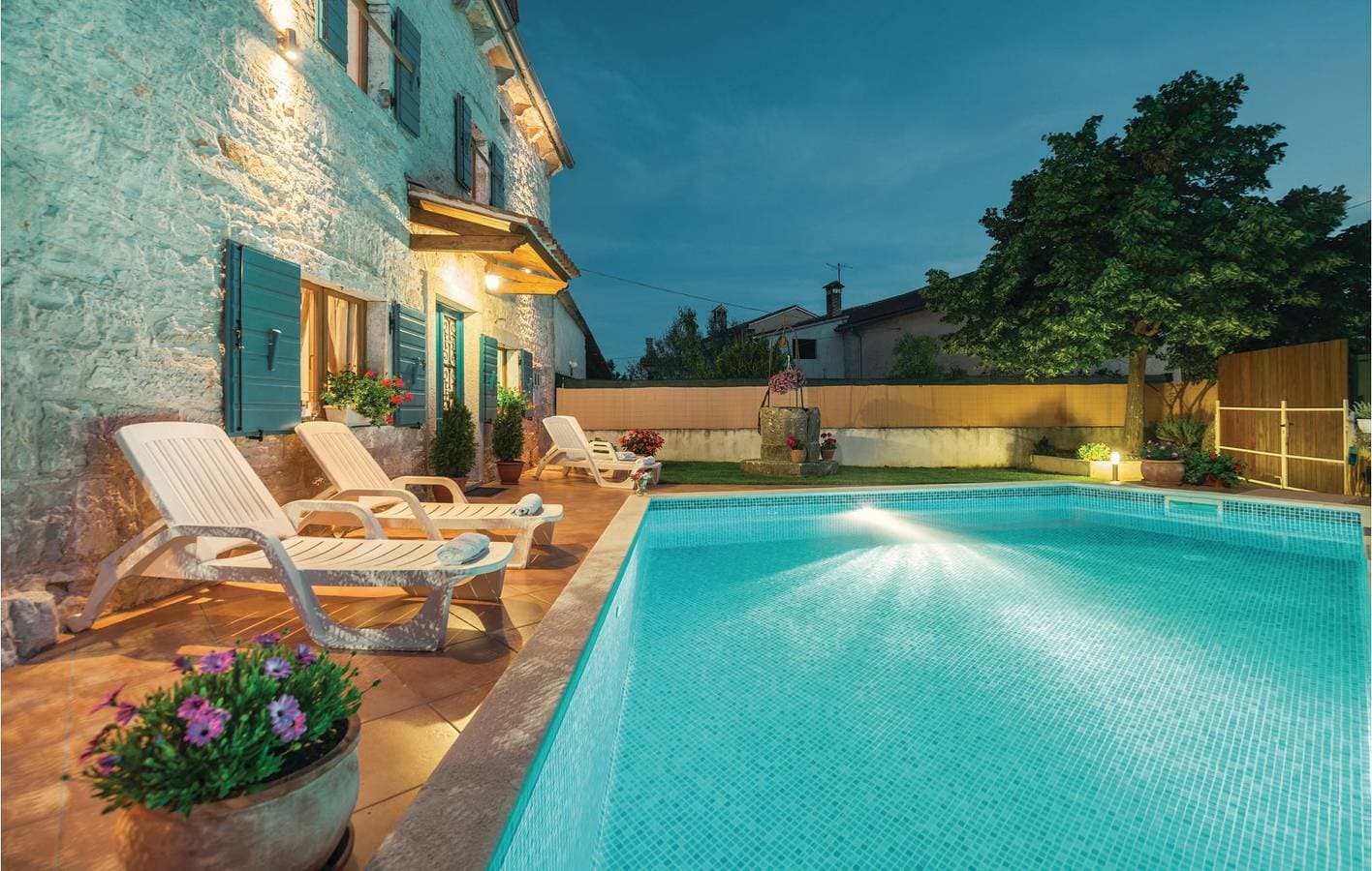 Foto 9 von 37: Gemütliche Ferienwohnung mit Pool, Terrasse und Parkplatz in der Nähe des Stadtzentrums von Butkovići