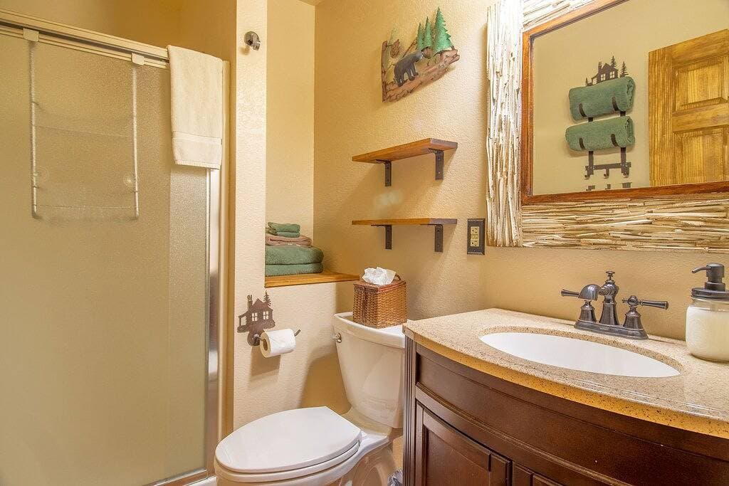 Foto 8 von 47: Cabin with River View located between Cherokee & Bryson City, 5 miles to casino!