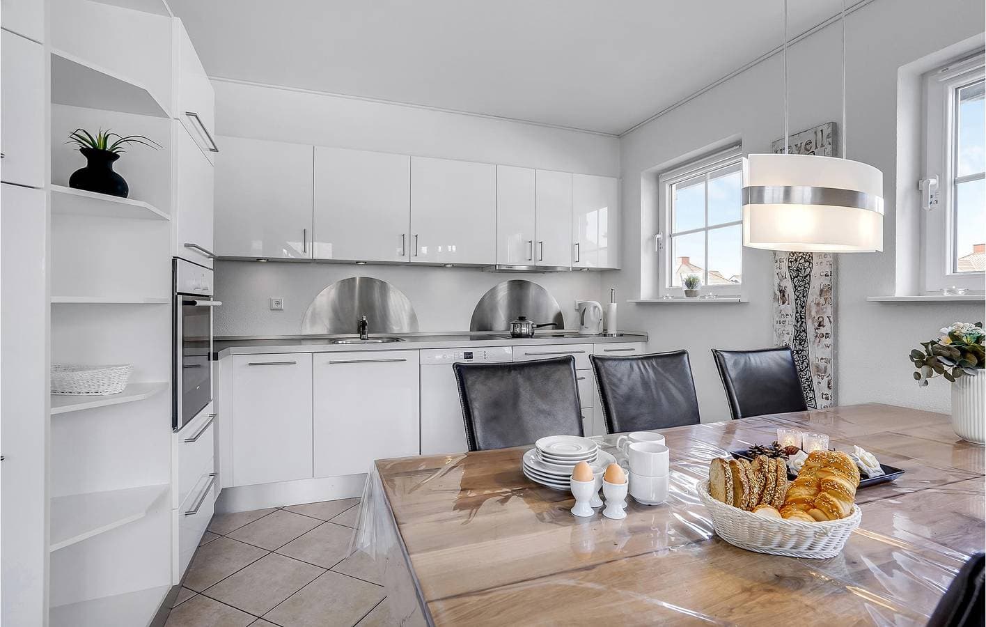 Foto 6 von 24: Ferienwohnung für 6 Personen mit Garten