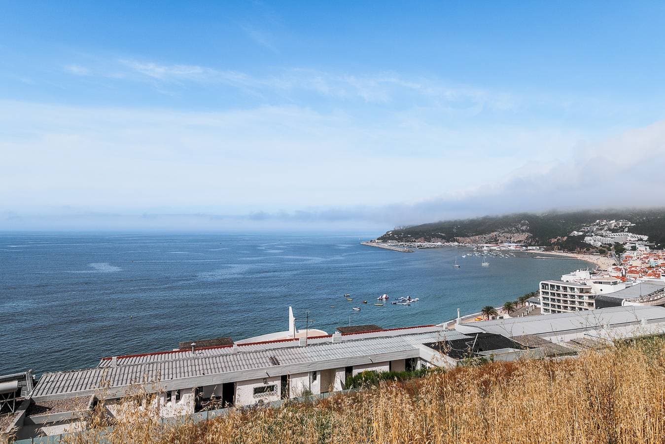 Small Apartment By The Beach 1