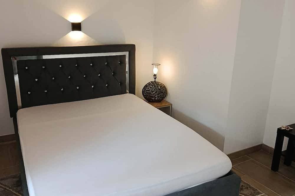 Foto 3 von 14: Hyper Istres Duplex