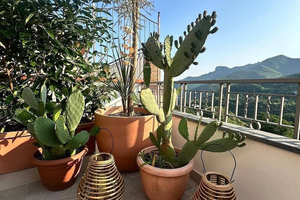 Foto 11 von 19: Fabulous Apartment in Enjoyable Tramonti on the Amalfi Coast