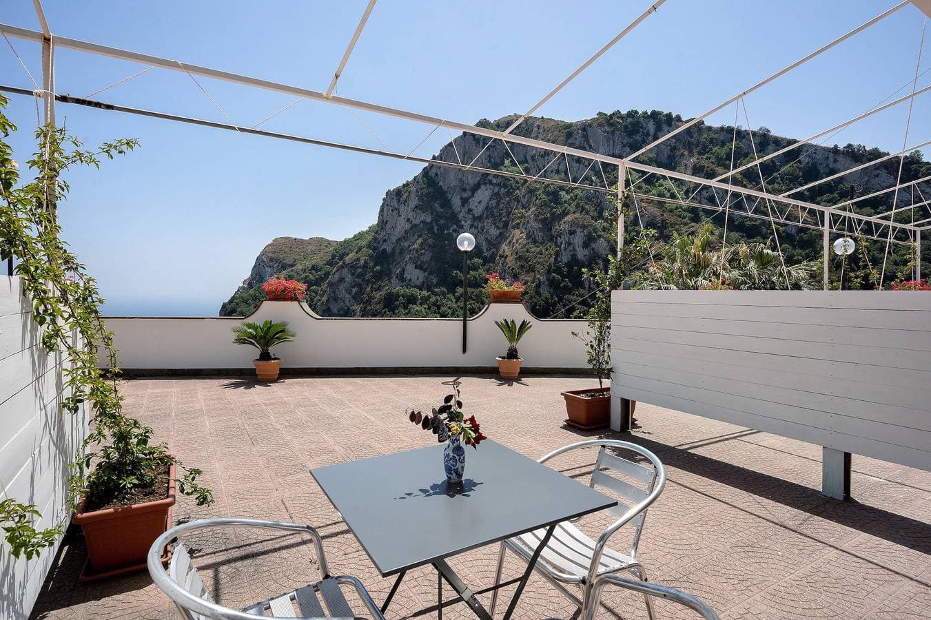 Foto 3 von 34: Apartment 'Appartamento Nerano' mit Meerblick, WLAN und Klimaanlage