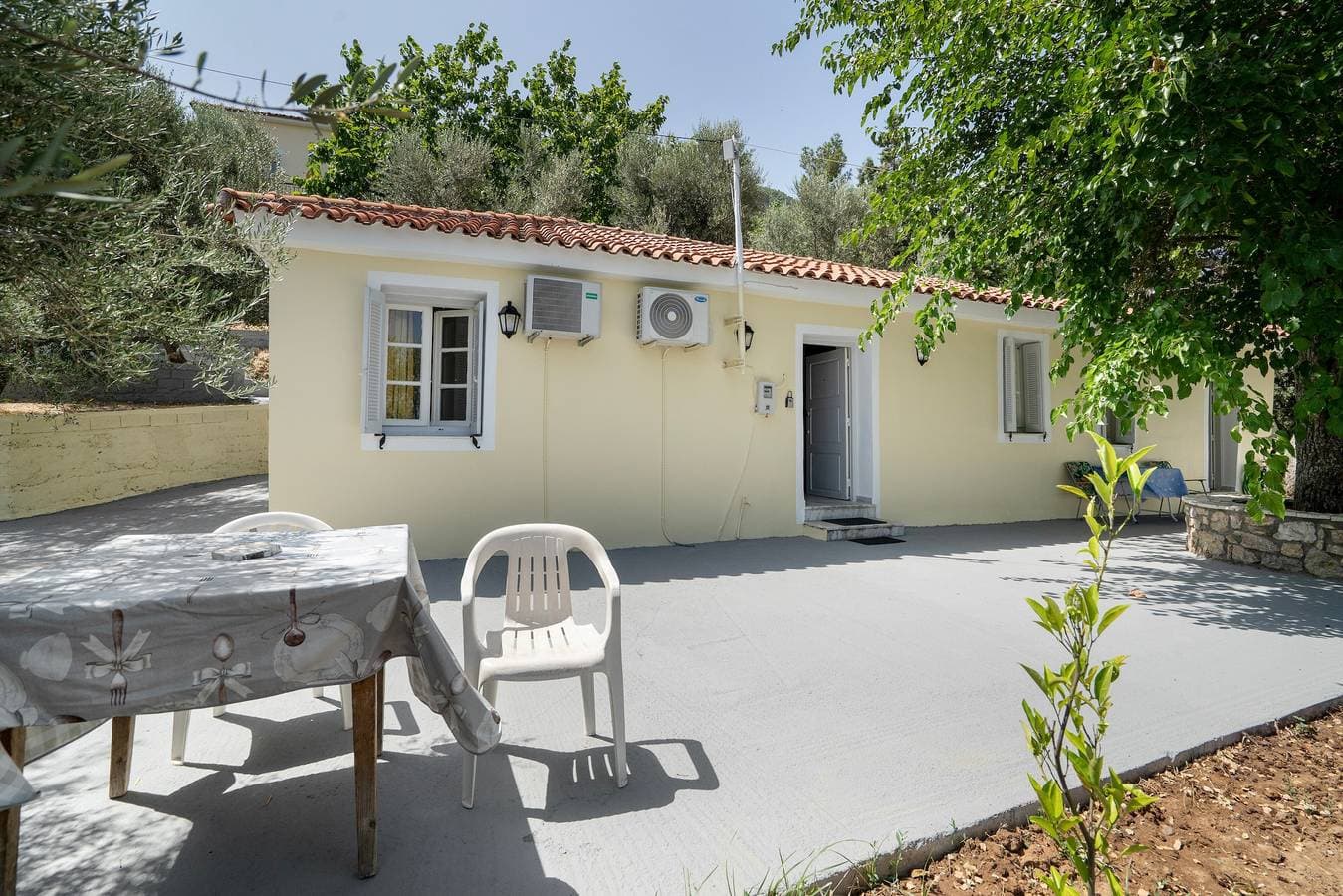 Foto 3 von 29: Giannis Mountain House – Ruhige Berglage mit Aussicht & privatem Garten nahe Aigio