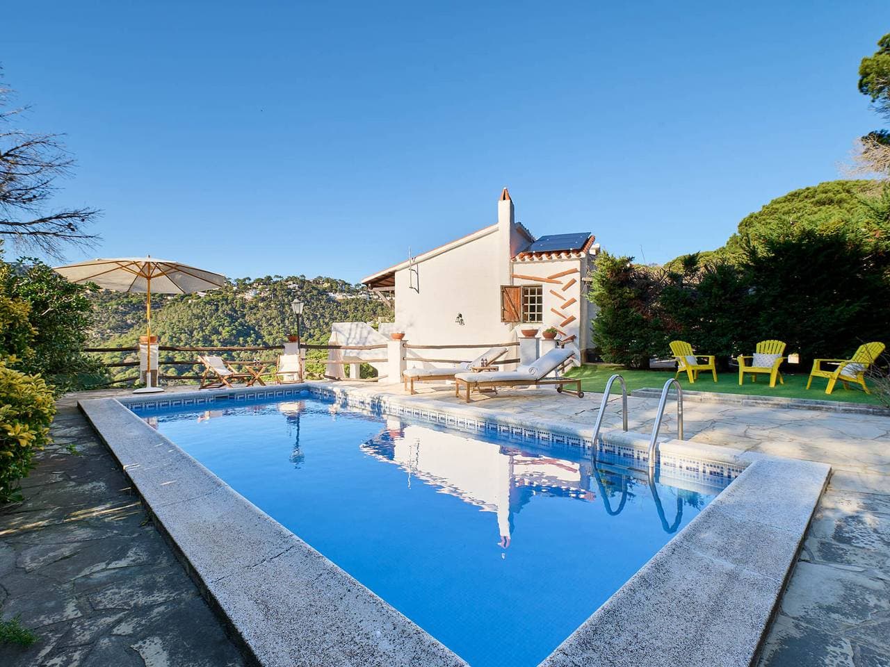 Foto 7 von 36: Rustikale Villa mit privatem Pool und Garten in Strandnähe - Ideal für Familien