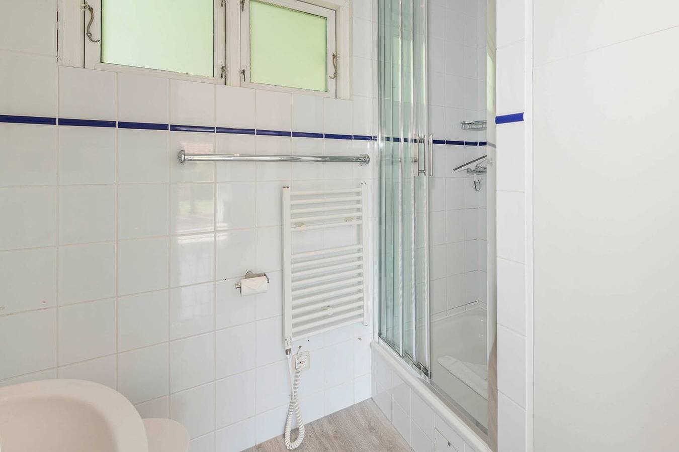 Foto 11 von 32: Ruhiger Bungalow in Bansin mit Garten & WLAN – für Familien & Hund geeignet