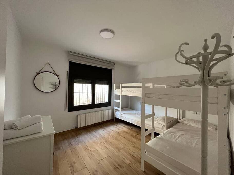 Foto 11 von 24: Three-Bedroom House