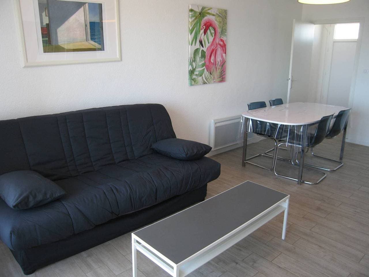 Foto 12 von 18: Renovierte 2-Zimmer-Wohnung, 4 Schlafplätze, Parkplatz, am Strand, Zentrum von Saint-Cyprien