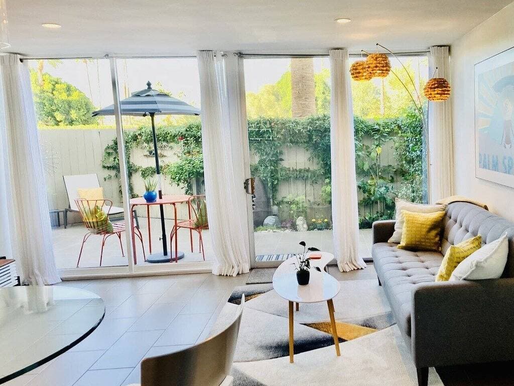 Foto 5 von 33: Die Ocotillo Lodge - Moderne Mitte des Jahrhunderts