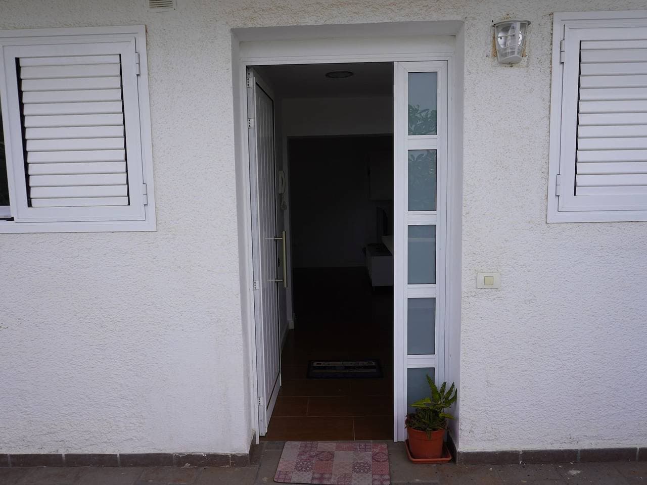 Foto 8 von 36: Modernes Haus mit Meerblick - 4 Pers.