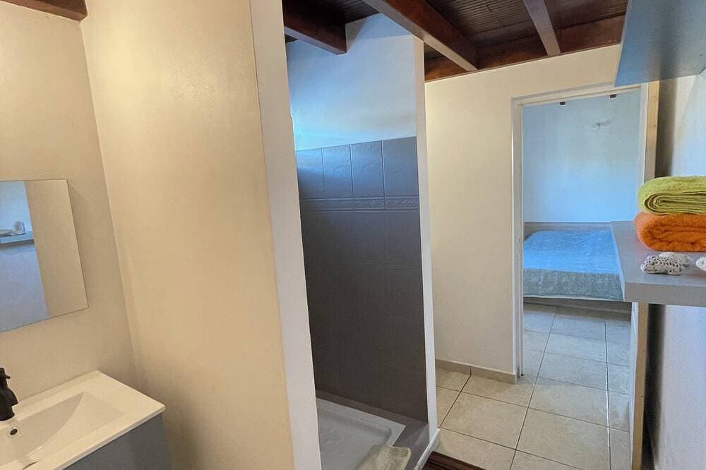 Foto 3 von 25: Modern Surf'Kreol villa 3 min from Le Souffleur - Fibre - Swimming pool