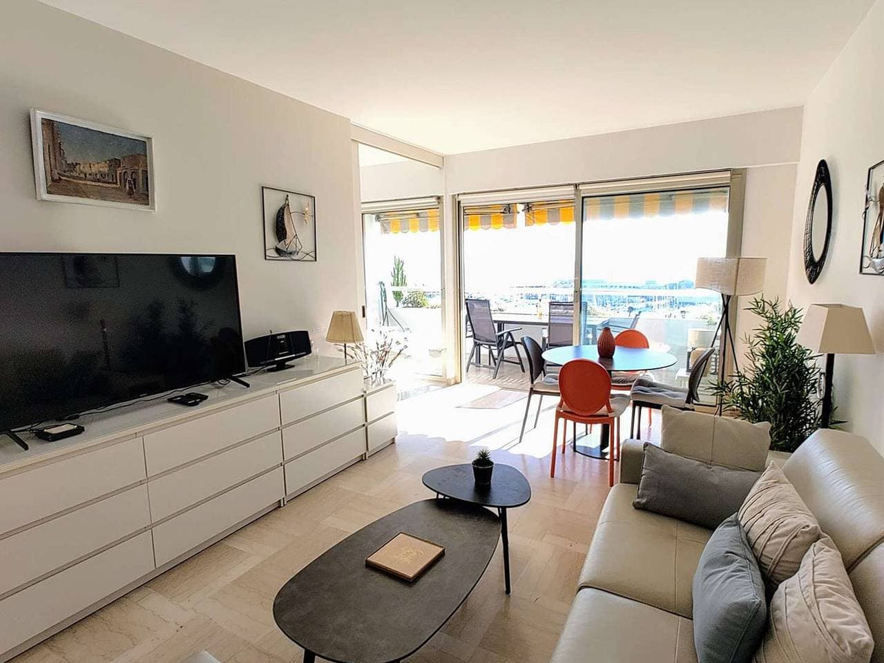 Foto 4 von 22: Modernes Apartment für 4 mit Klimaanlage und Parkplatz, Villeneuve-Loubet Strand