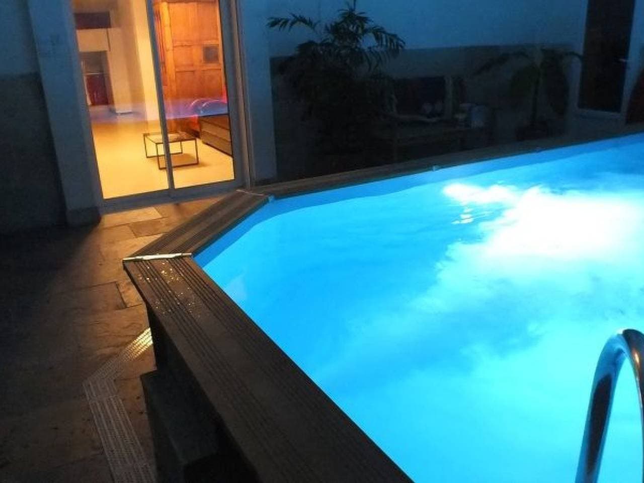 Foto 2 von 49: La petite maison sous les pinins-innenpool